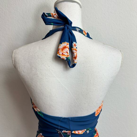 MOLYBELL BLUE FLORAL PRINT ONE PIECE WITH SHORTS SWIMSUIT SIZE LARGE BRAND NEW - Picture 4 of 6
